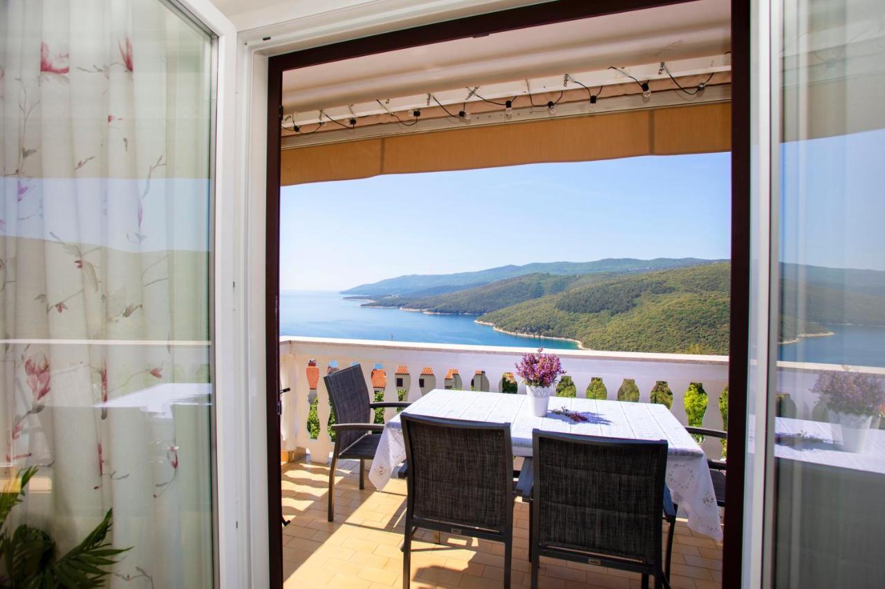 Greenhouse Family Apartments Rabac Exterior foto