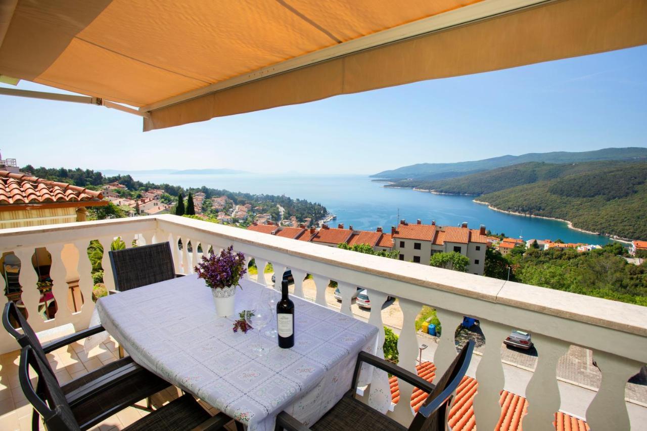 Greenhouse Family Apartments Rabac Exterior foto